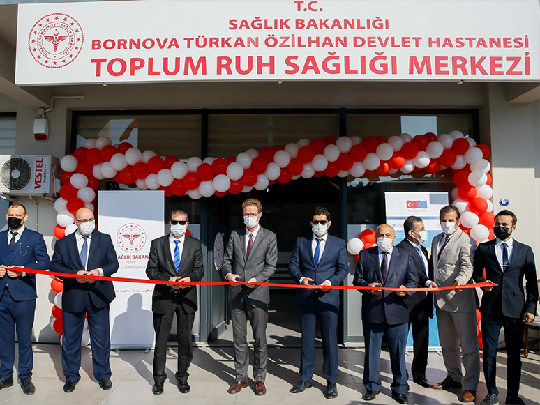 İzmir'de Sıhhat Projesi Kapsamında Toplum Ruh Sağlığı Merkezi Açıldı