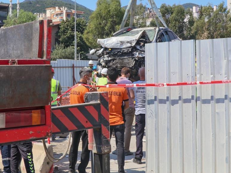 25 Metreden Uçan Araç, Kuyudan Çıkarıldı