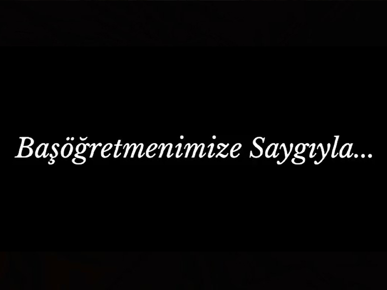 Tunç Soyer Sosyal Medya Hesabı Üzerinden Öğretmenler Gününü Kutladı