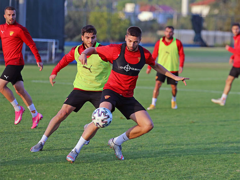 Göztepe, Fenerbahçe Maçının Hazırlıklarını Sürdürdü