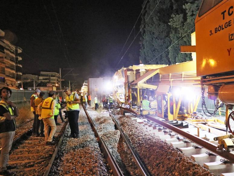 İzmir Banliyö Hattı 15 Eylül’de Tamamlanıyor