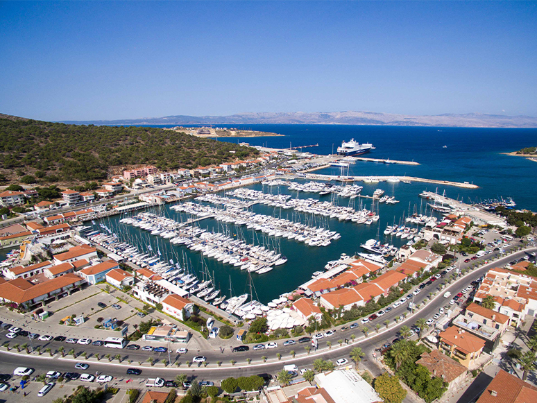 Çeşme Marina