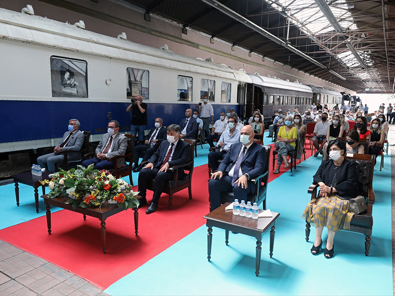 Mimar Adaylarından Buca Tren İstasyonuna Hayat Veren Dokunuş