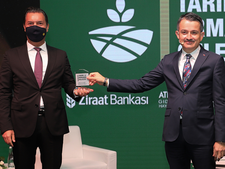 Turkcell'e Filiz Uygulamasıyla Tarımı Geleceğe Taşıyanlar Ödülü