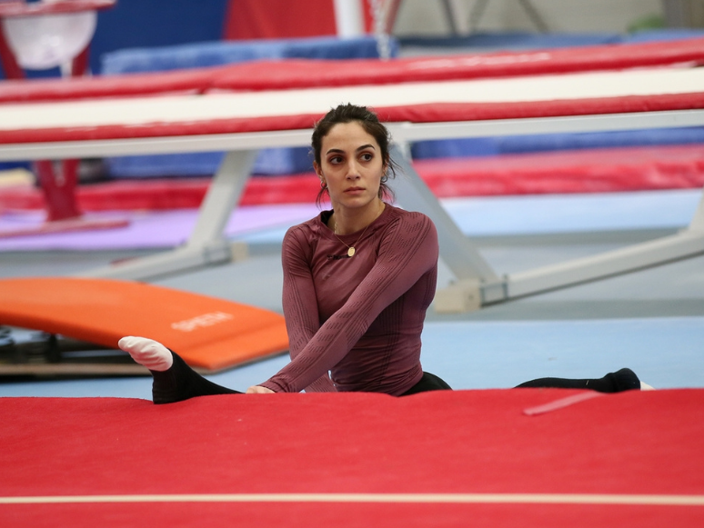 Cimnastikte İlkleri Yaşatan Göksu Üçtaş Şanlı'nın Hedefi 2024 Paris Olimpiyatları