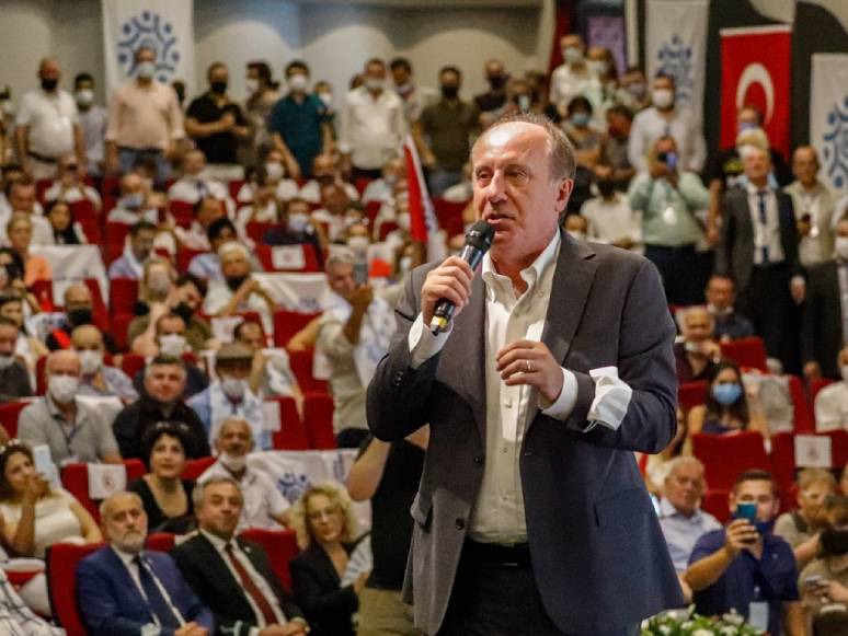 Muharrem İnce, İzmir Kongresi’ne Katıldı