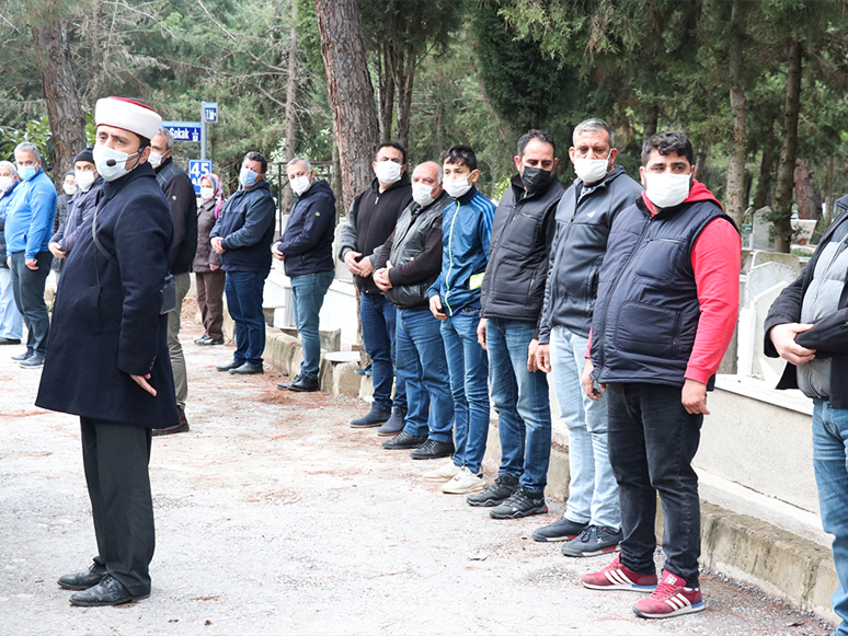 Sele Kapılarak Hayatını Kaybeden 2 Kişinin Cenazesi Defnedildi