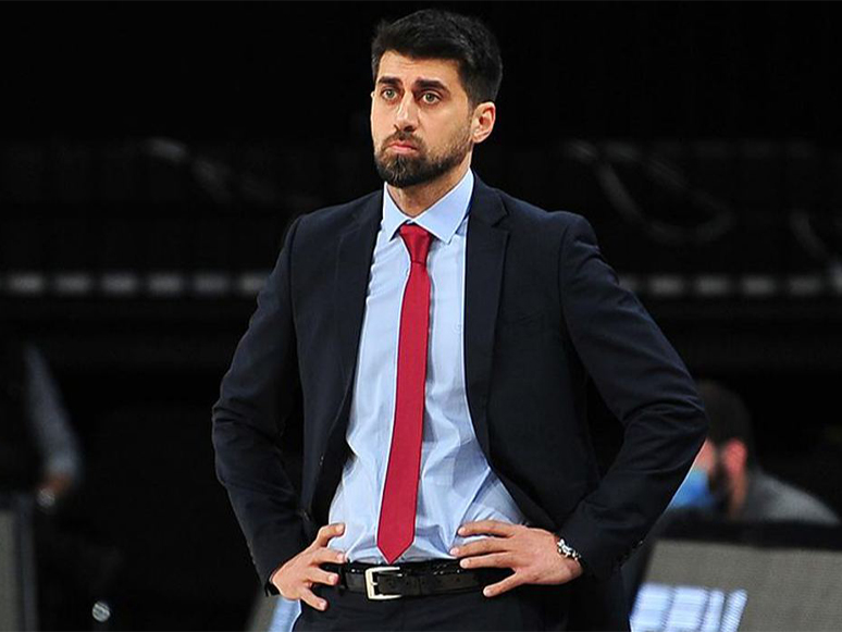 Basketbol Süper Ligi Ekibi Aliağa Petkimspor'un Yeni Başantrenörü Can Sevim Oldu