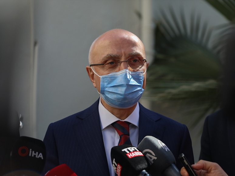 İçişleri Bakan Yardımcısı Erdil, İzmir'de Covid-19'a Karşı Dinamik Denetimlere Katıldı