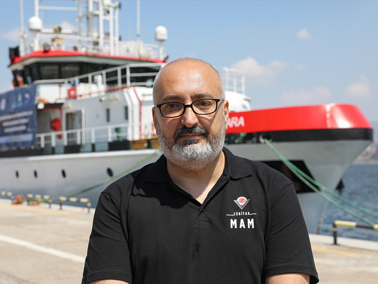 Deprem Araştırmasında İlk Seferini Tamamlayan TÜBİTAK Marmara Araştırma Gemisi, İzmir'e Döndü