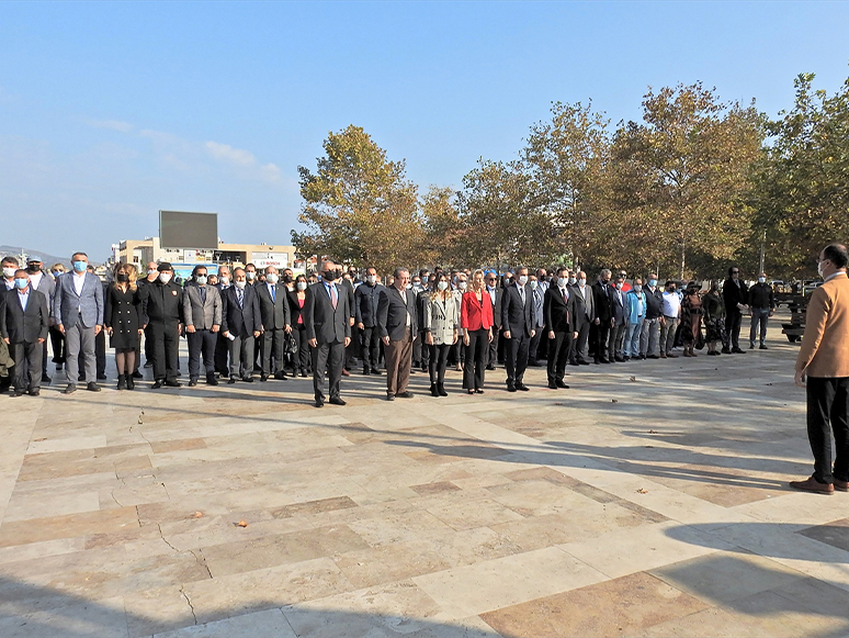 Urla'da Muhtarlar Günü Kutlandı