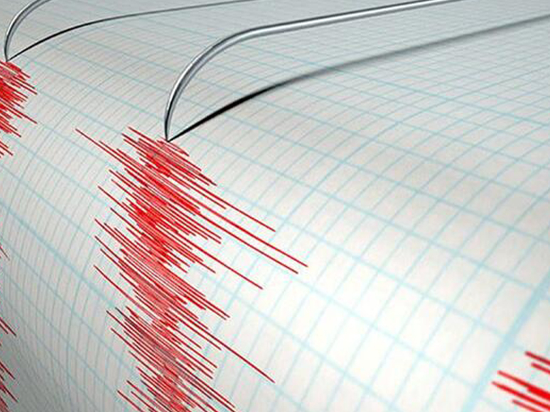 İzmir'de 4,1 Büyüklüğünde Deprem