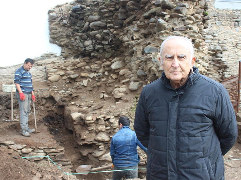 UNESCO Adayı Birgi'de Türk Akınlarına Karşı Yapılan Bizans Surları Gün Yüzüne Çıkarılacak