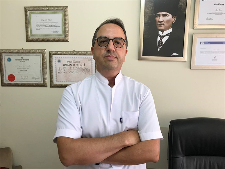 Koronavirüs Bilim Kurulu Üyesi Prof. Dr. Şener'den Hamilelere Aşı Çağrısı