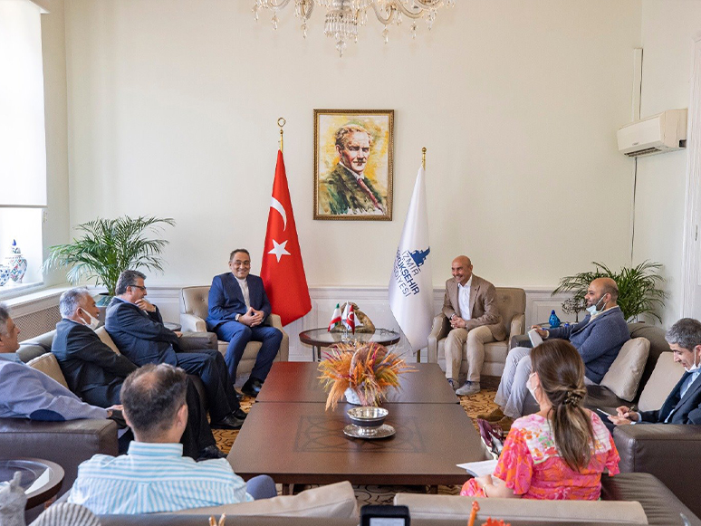 Soyer, İran'ın İstanbul Başkonsolosunu Ağırladı