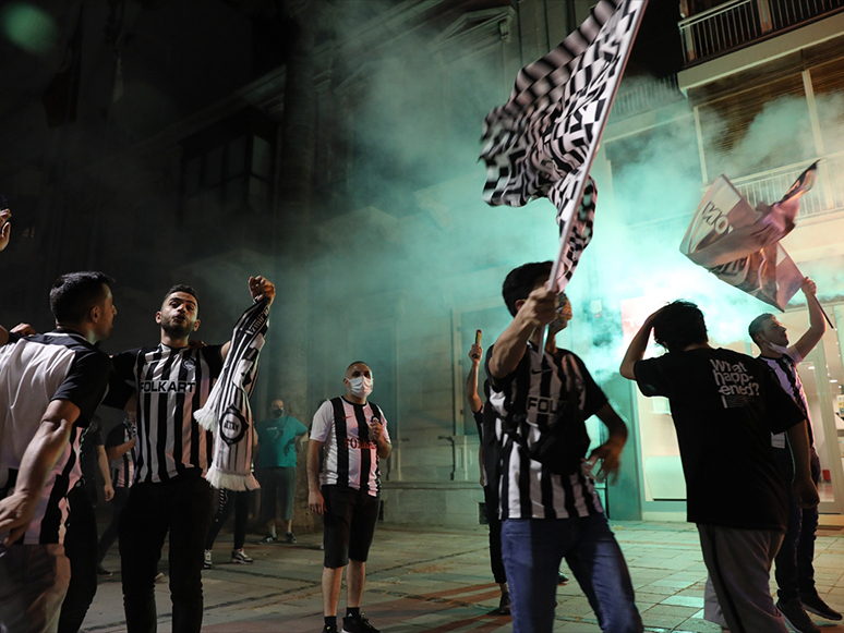Altaylı Taraftarlar, Takımlarının Süper Lig'e Çıkmasını Kutladı