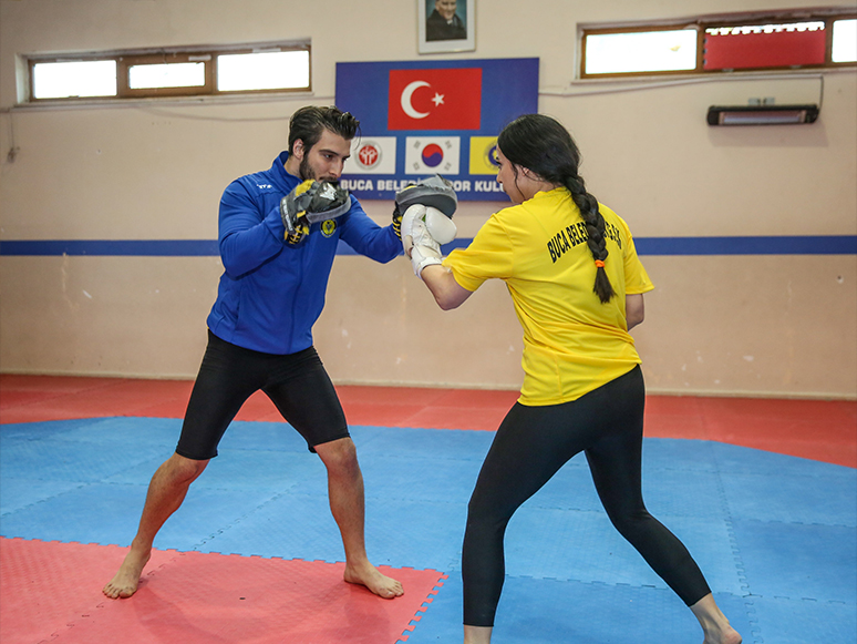 Buca’nın Yıldızları Kick Boks Avrupa Kupası Yolcusu