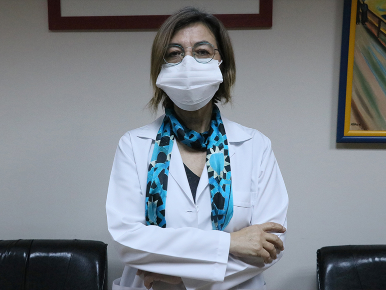 Klinik Mikrobiyoloji Uzmanlık Derneği Başkanı Prof. Dr. Erensoy'dan Aşı Açıklaması