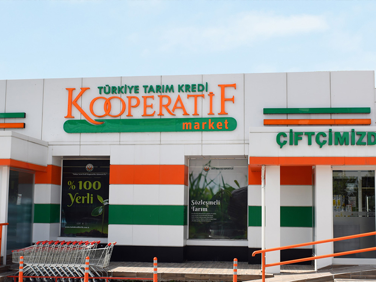 Türkiye Tarım Kredi Kooperatif Marketin 200. Şubesi Bergama'da Açıldı