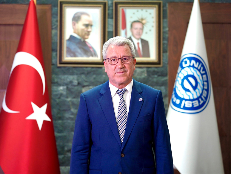 Ege Üniversitesi Rektörlüğü Görevine Yeniden Atanan Budak, Teşekkür Mesajı Yayımladı