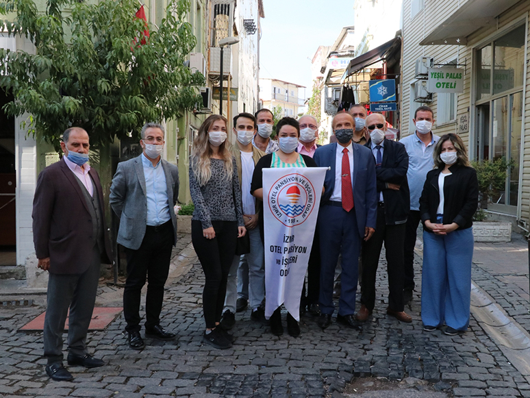 İzmir Otelciler Odası'ndan Güvenli Turizm Sertifikası Açıklaması