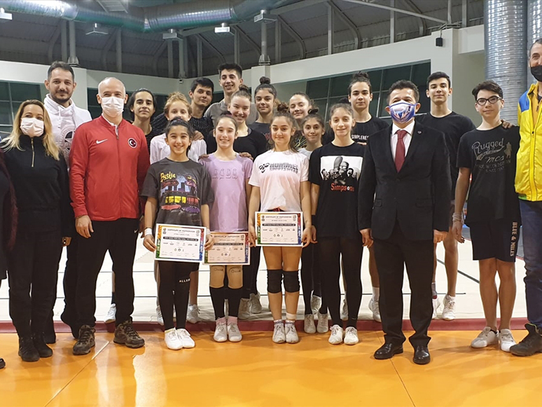 Türkiye Cimnastik Federasyonu Başkanı Suat Çelen İzmir ve Manisa'da Sporcularla Buluştu
