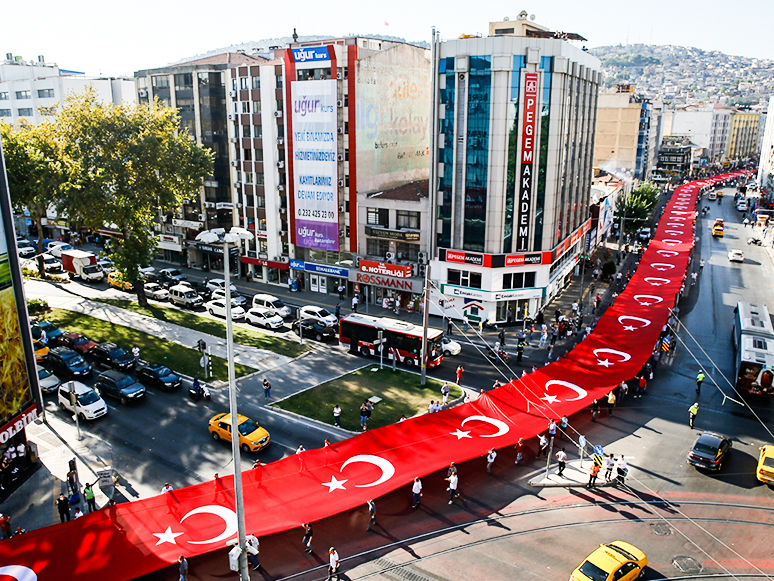 9 Eylül İzmir’in Kurtuluşu Kutlanıyor