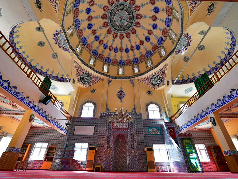 Göçmen Konutları Camii Yeni Bir Çehreye Kavuştu